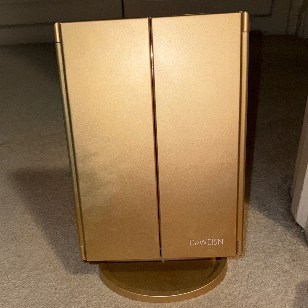 Gold Tri-Fold Lighted Makeup Mirror